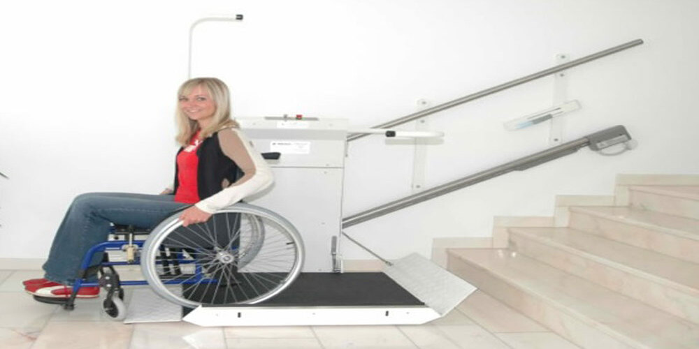 Vertical Wheelchair Lift Installation & Maintenance: A Beginner's Guide