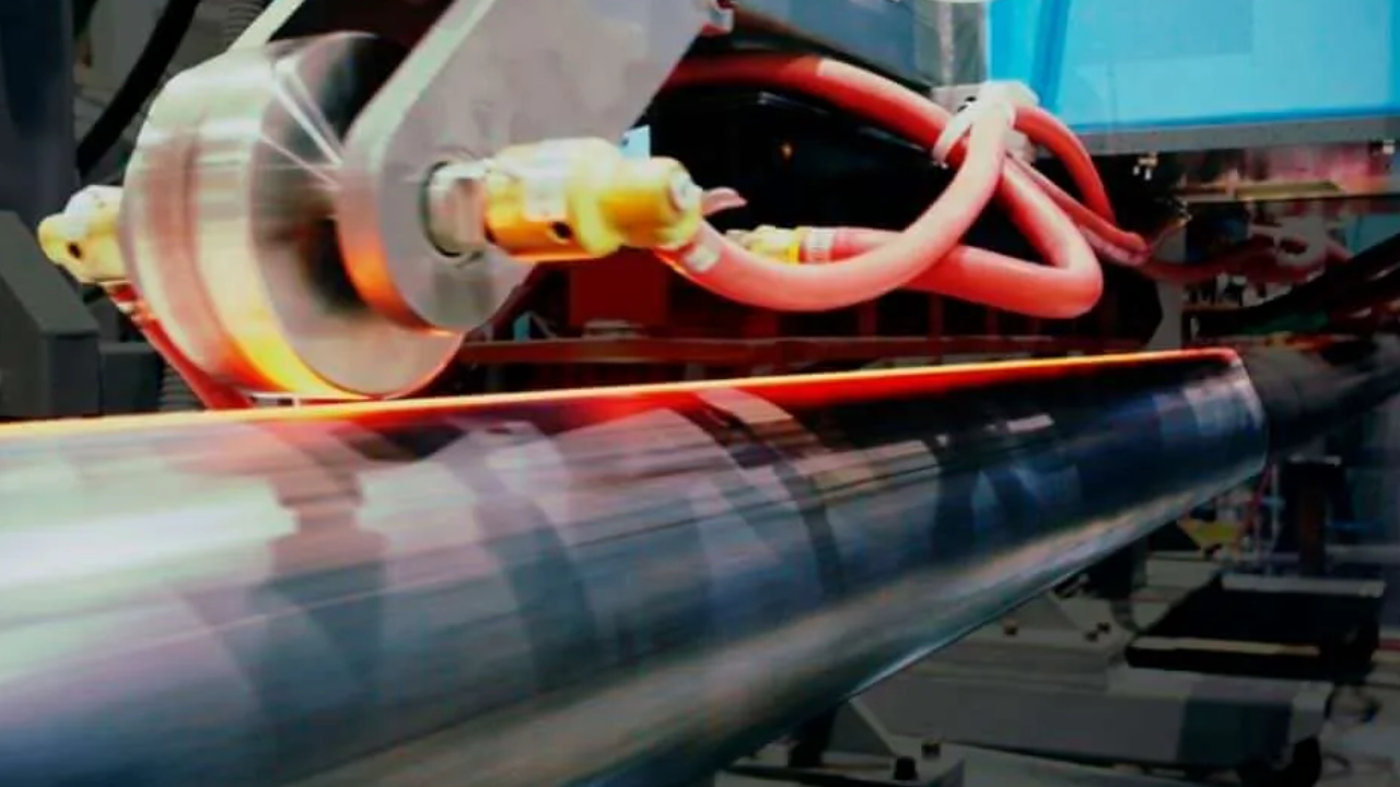 Which Factors Influence Hollow Section Pipe's Structural Performance?