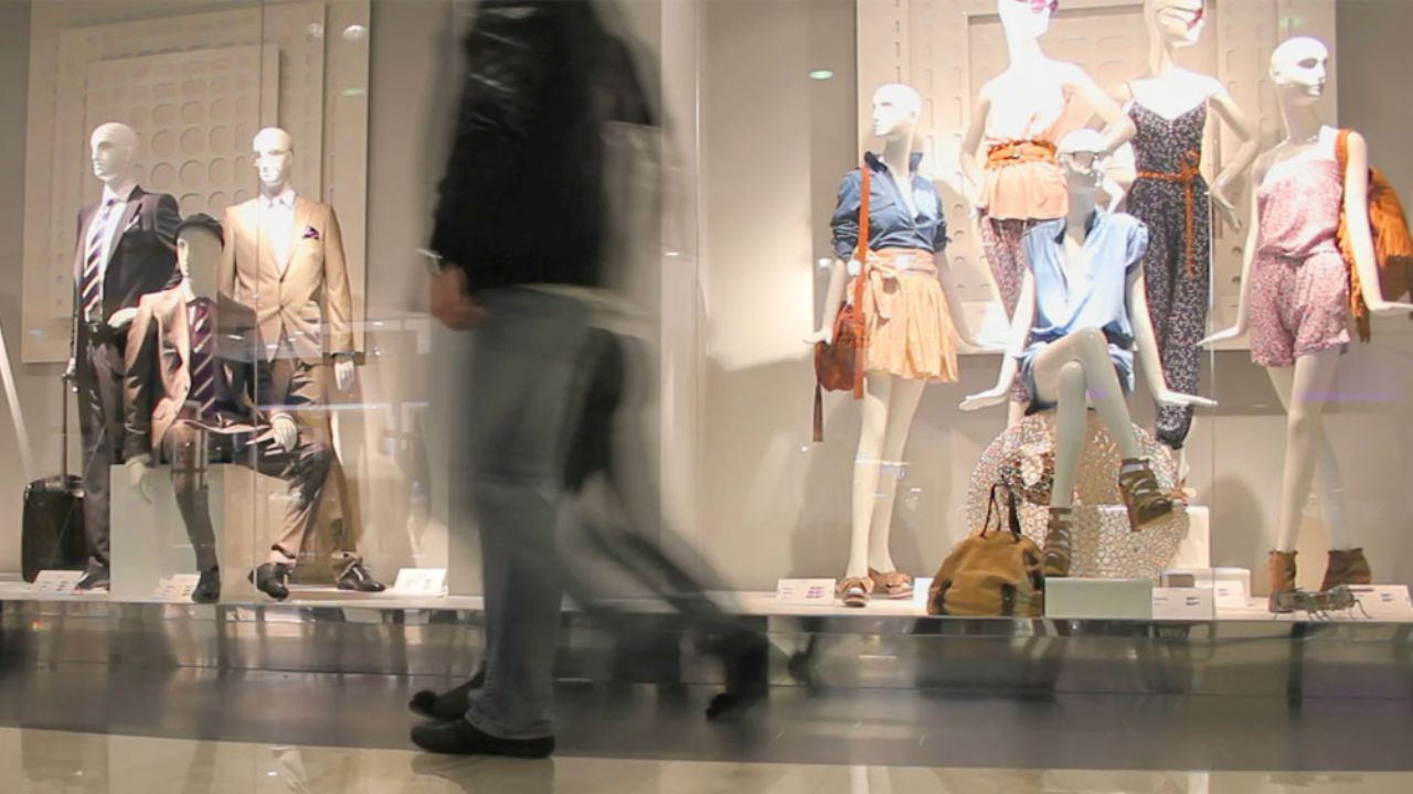 Beyond the Rack: How Custom Apparel is Changing the Fashion Landscape