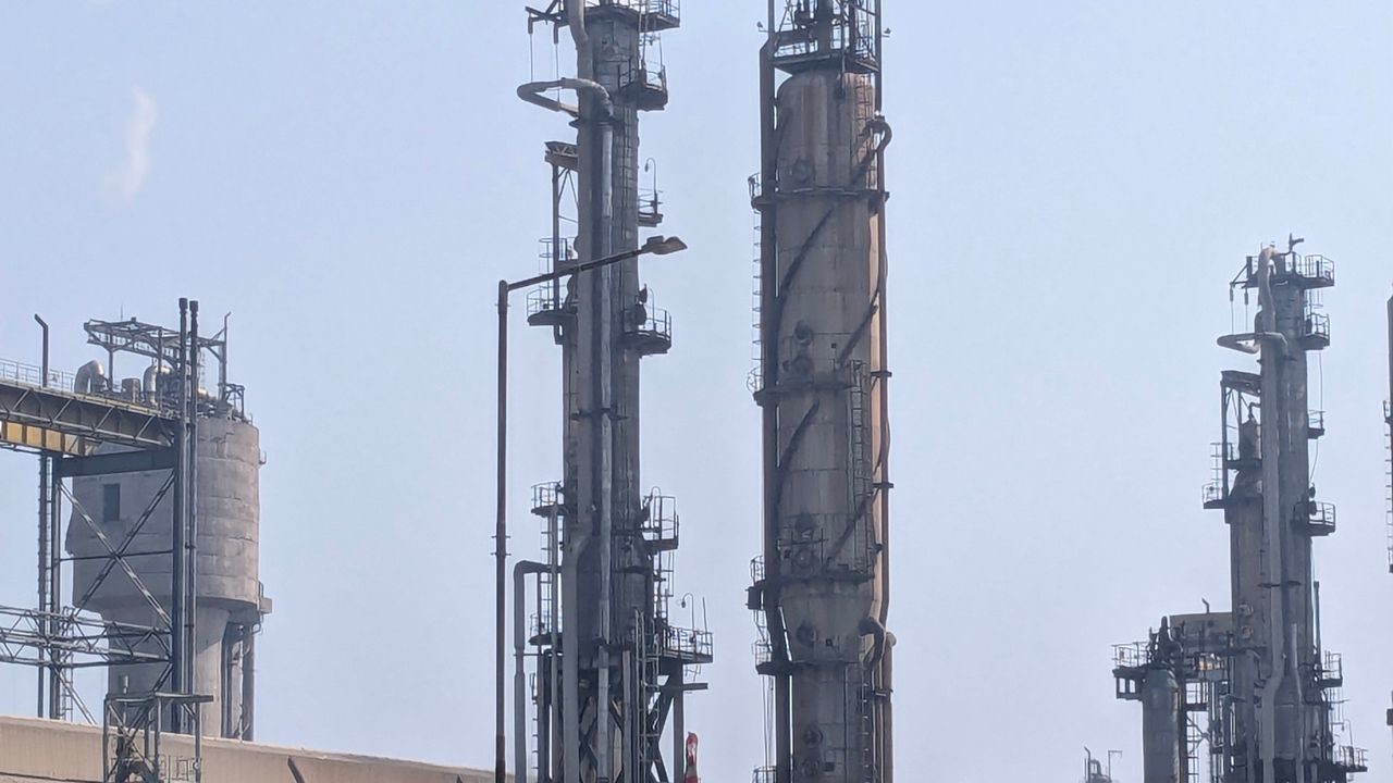 The Installation Differences Between FRP Pultruded Profiles and Steel That Affect Project Costs